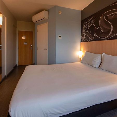 Ibis Guaratingueta Aparecida - Circuito Da Fe Hotel Eksteriør billede