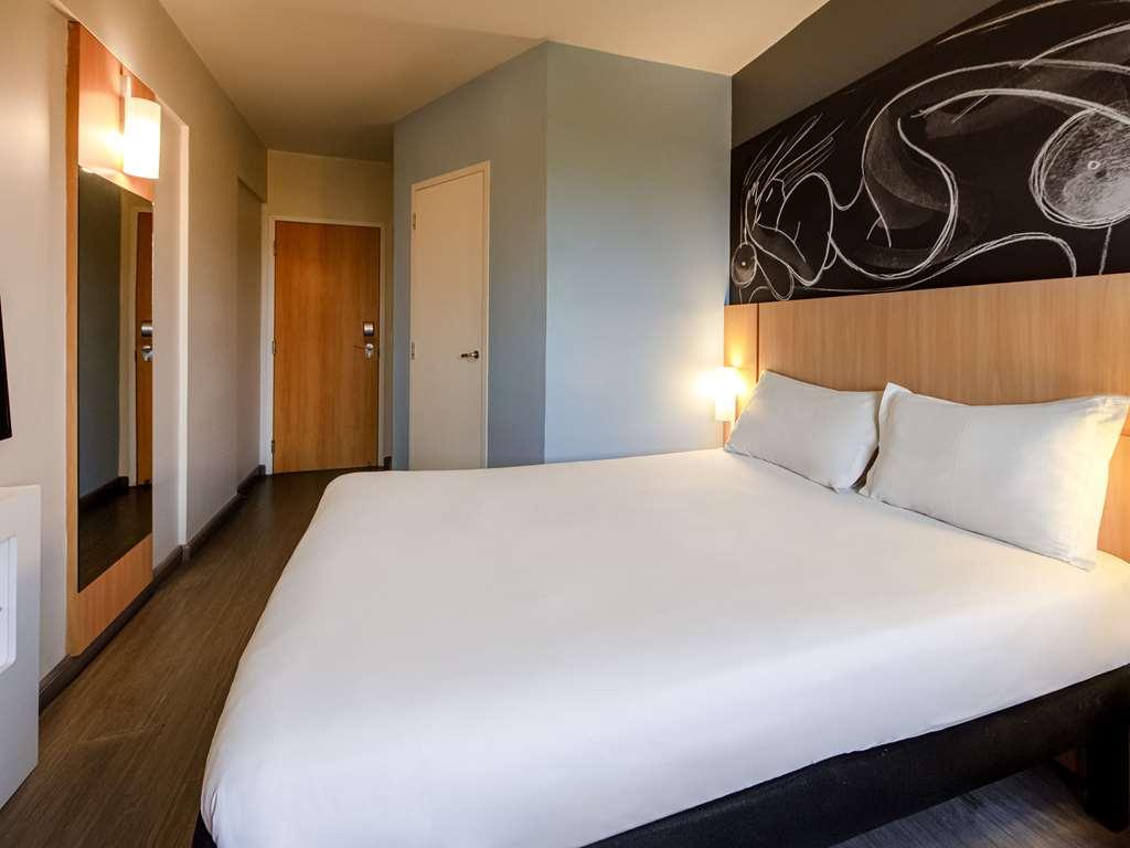 Ibis Guaratingueta Aparecida - Circuito Da Fe Hotel Værelse billede